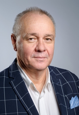 na zdjęciu widnieje prof. dr hab. Andrzej Misiuk, dr h.c.